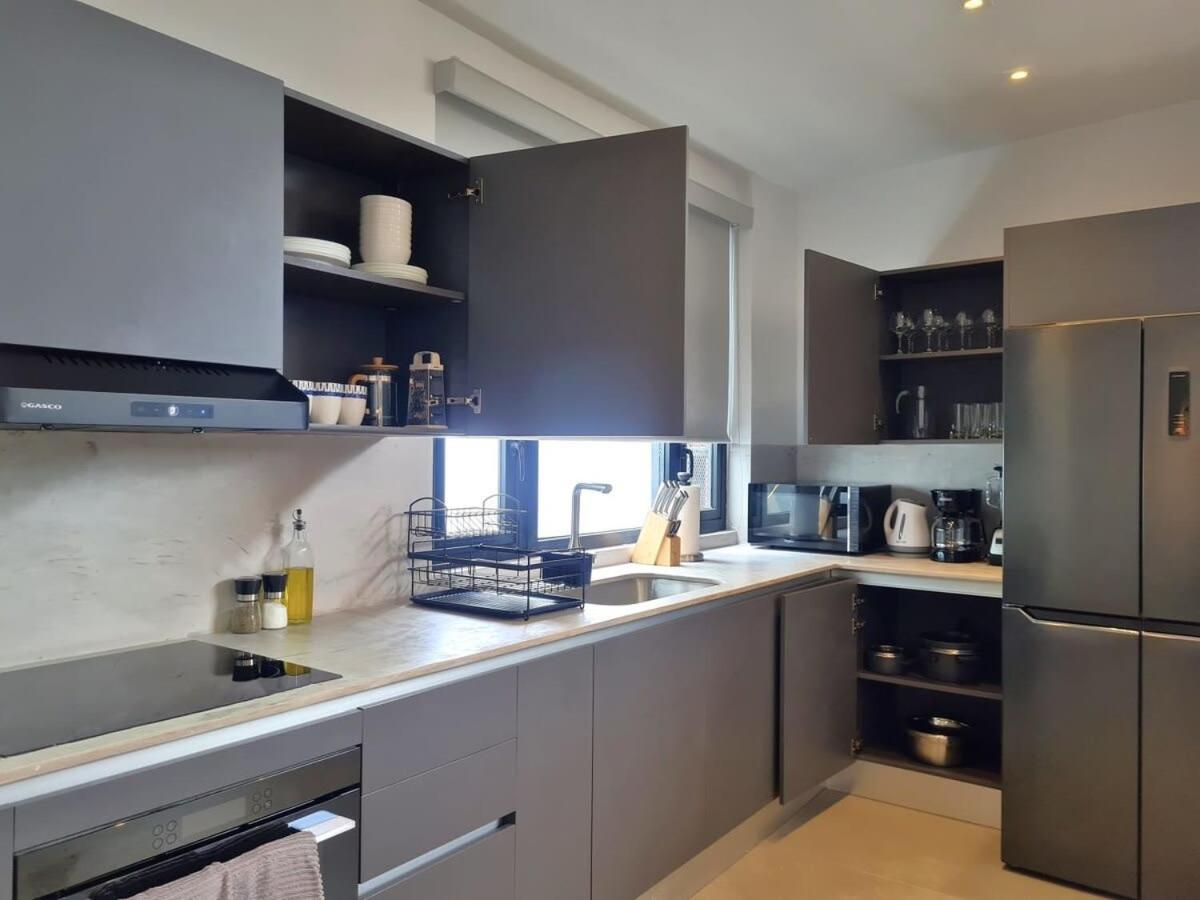 Lovely 2Br With Pool In Casco Antiguo Панама Сити Екстериор снимка